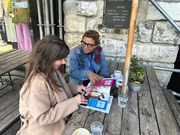 Rasha Oudeh mit Olga Miler im Gespräch