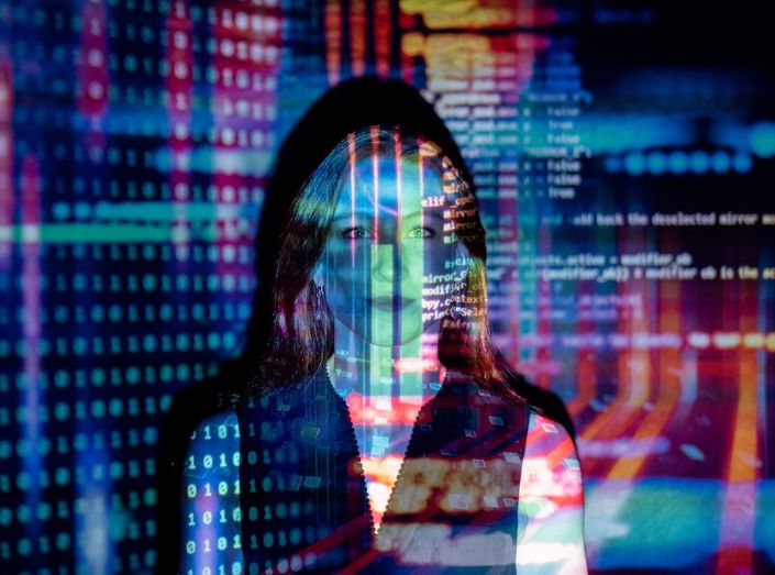 Geldanlage 2.0: Wie NLP Fintech transformiert Woman and Technology