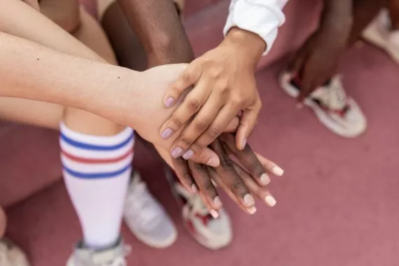 Deine Finanzen stärken mit Community Community of Women